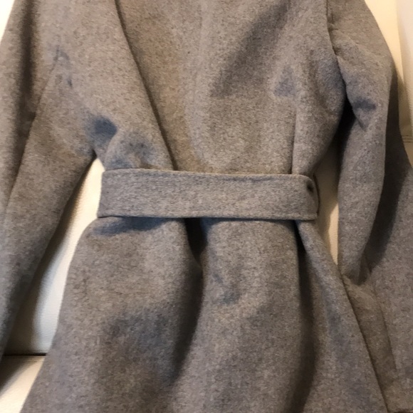 BCBGMAXAZRIA size medium Chanel coat - Picture 8 of 11